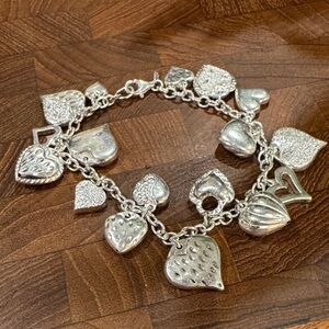Jacmel Mauritius Puffy heart charm Silver Bracelet
